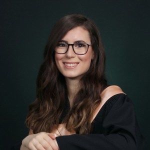 Meet your Posher, Nicole